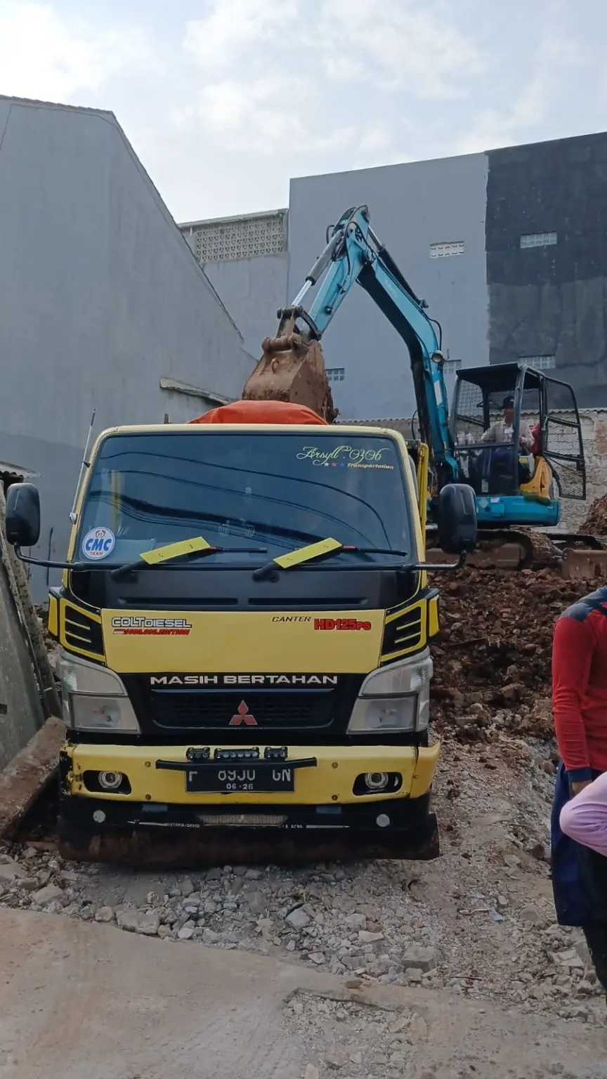 Dokumentasi proyek Cut and Fill Jasa Angkut Laksana