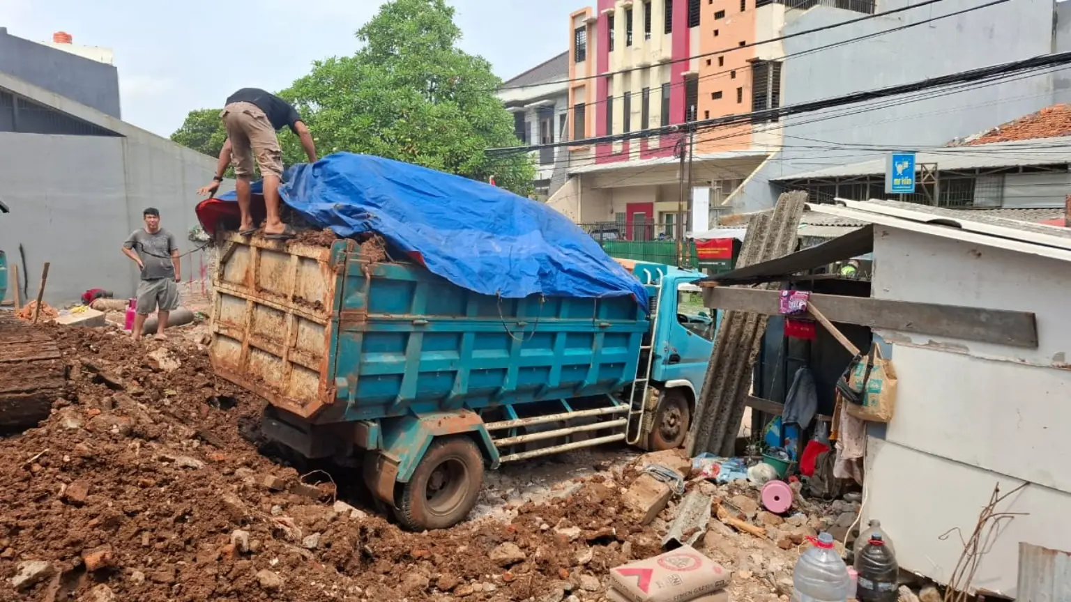Dokumentasi proyek Cut and Fill Jasa Angkut Laksana